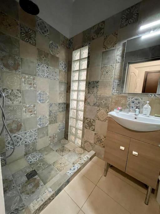 Kato Patisia Studio With Balcony Athens Ngoại thất bức ảnh